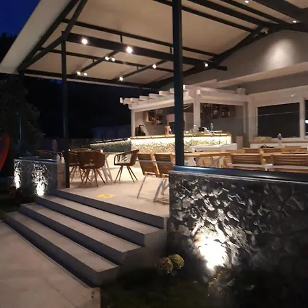 Hotel Hara 2*